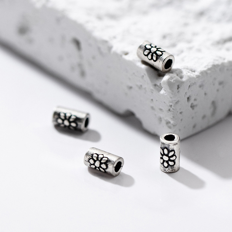 Jewelry Making In La - ลูกปัดเงินแท้ 925 รูปทรงกระบอกสลักลายดอกเดซี่ สำหรับทำสร้อยข้อมือ DIY อุปกรณ์ทำเครื่องประดับ