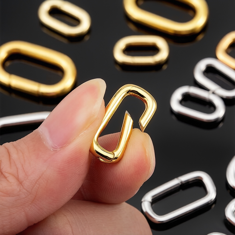 Jewelry Making Class - ตัวล็อกสร้อยคอแบบคาราบิเนอร์รูปวงรีชุบทอง 18K จำนวน 2 ชิ้น พร้อมห่วงสปริงสำหรับตกแต่งมุก