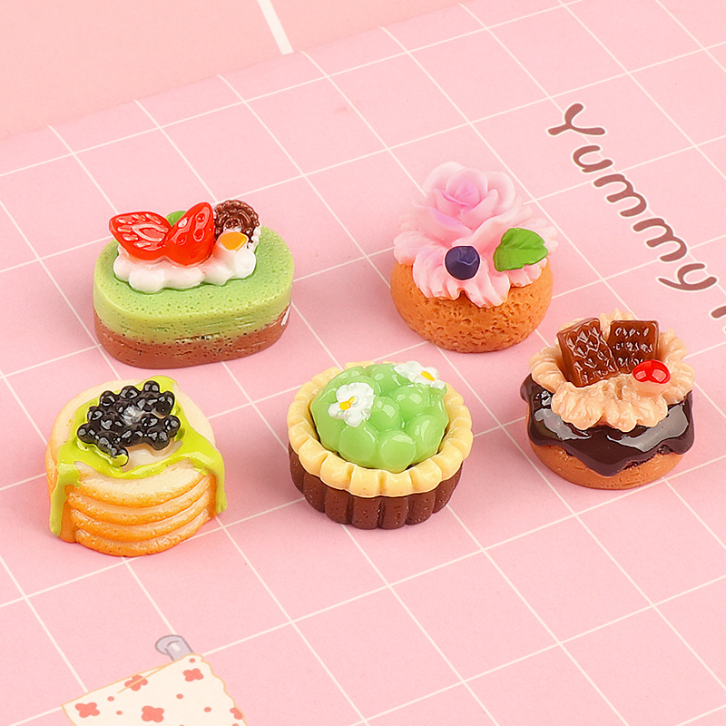เรซิ่นเค้กผลไม้จิ๋วน่ารัก 5 ชิ - Jewelry Making Desk บทวิจารณ์และราคา