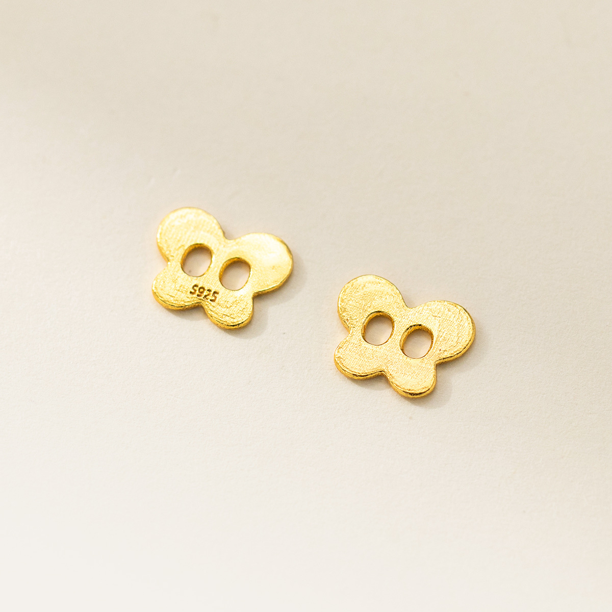ชาร์มเงินแท้ 925 รูปทรงน่ารักแ - Jewelry Making In La บทวิจารณ์และราคา
