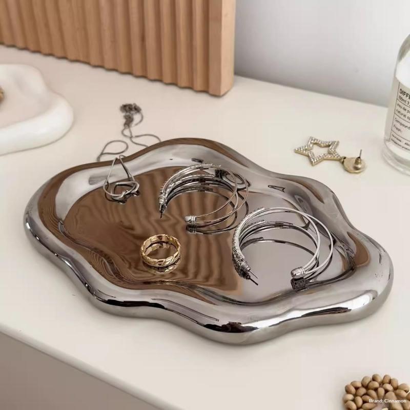ถาดเก็บเครื่องประดับแบบเรียบง่ - Jewelry Making Desk บทวิจารณ์และราคา